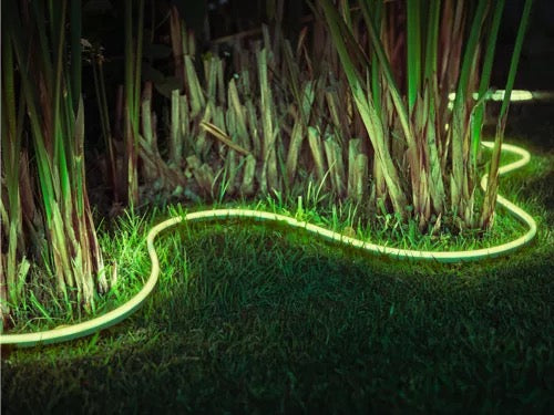 Philips Hue Lightstrip Outdoor (197in)